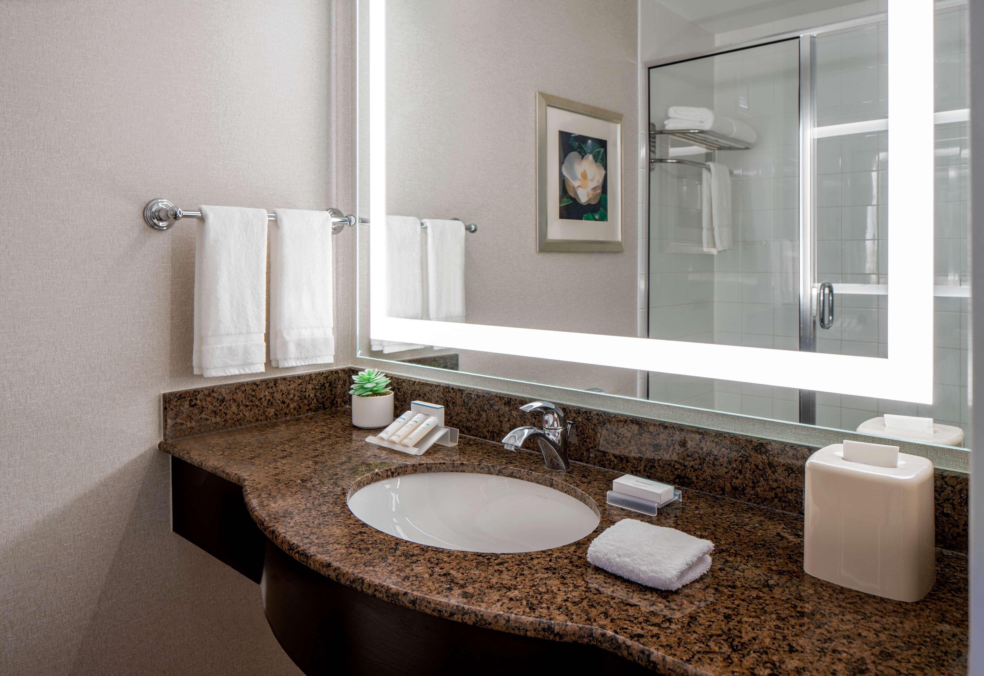 Hilton Garden Inn Jackson Downtown Eksteriør bilde