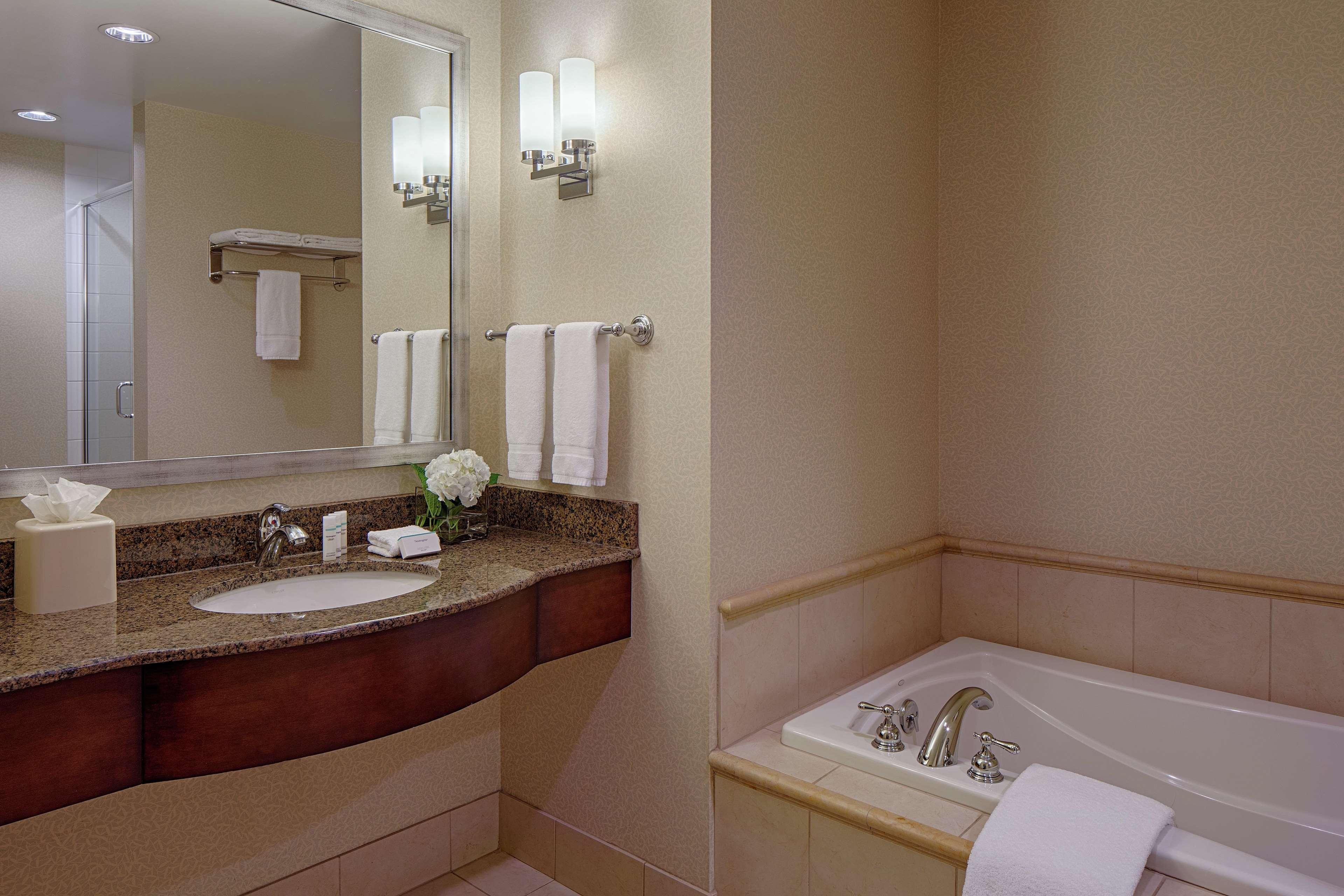 Hilton Garden Inn Jackson Downtown Eksteriør bilde